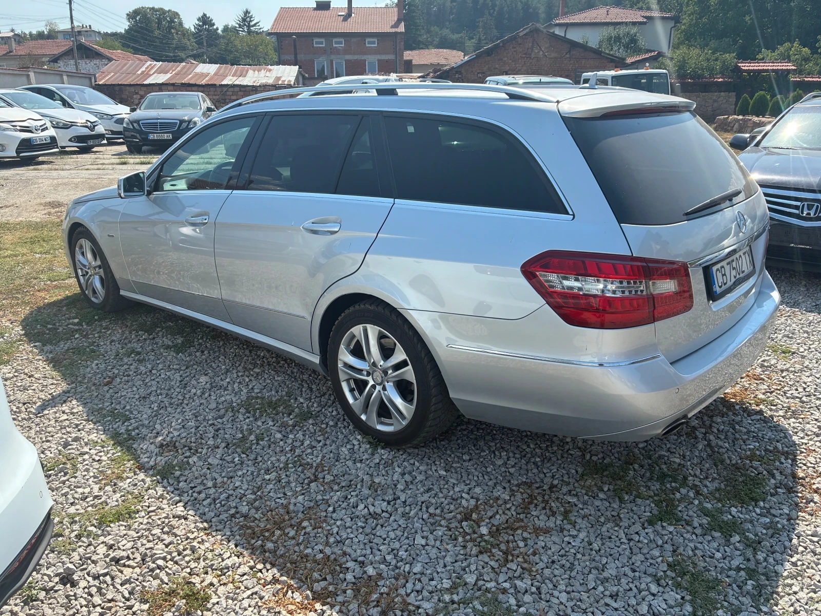 Mercedes-Benz E 300 3, 0 - AVANDGARDE, снимка 3 - Автомобили и джипове - 56070710