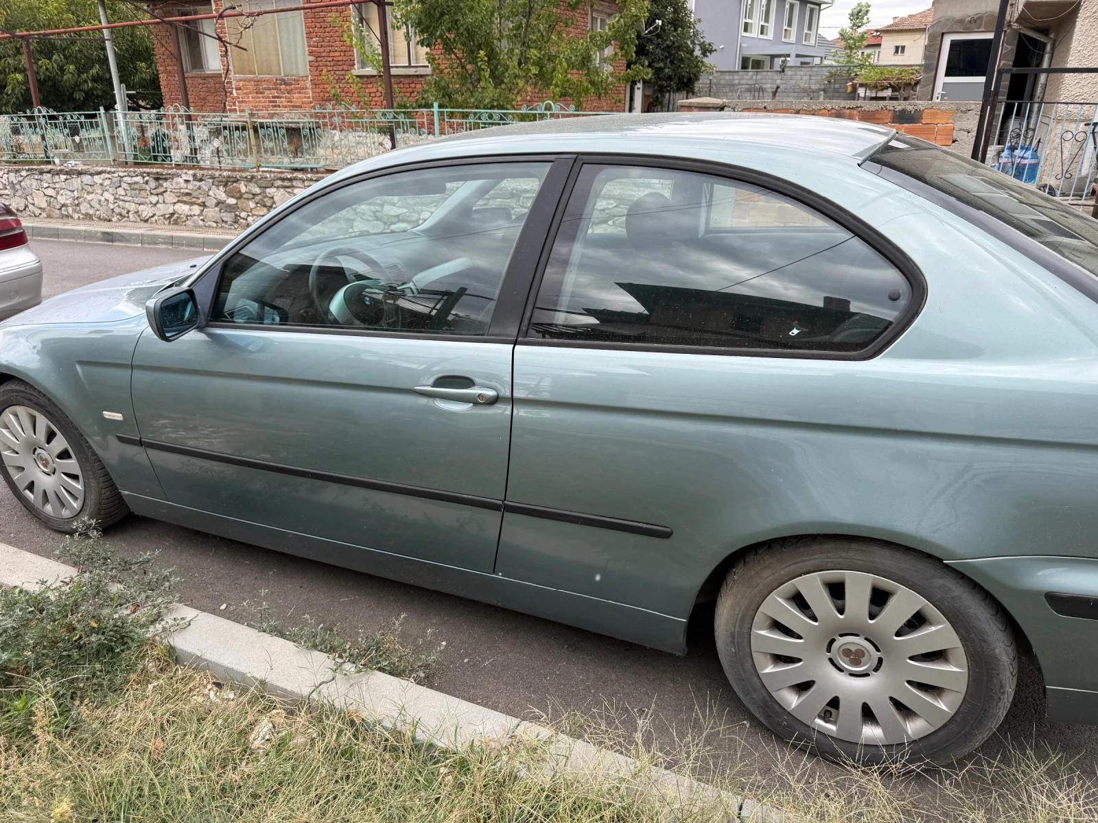 BMW 320 TD, снимка 3 - Автомобили и джипове - 56192354