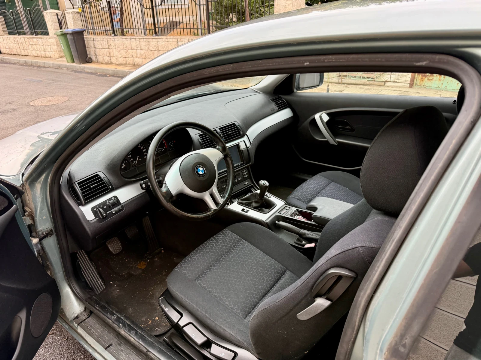 BMW 320 TD, снимка 7 - Автомобили и джипове - 56192354