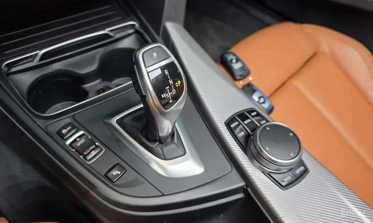 BMW 330, снимка 9 - Автомобили и джипове - 56686541
