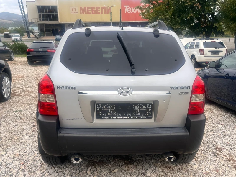 Hyundai Tucson 2.0TDI 4X4, снимка 5 - Автомобили и джипове - 47283180