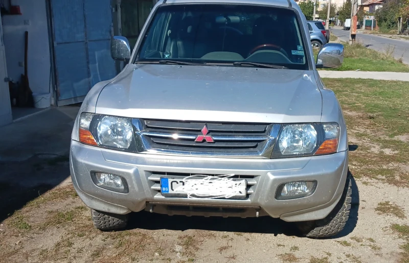 Mitsubishi Pajero 3.2 DID, снимка 4 - Автомобили и джипове - 47652241