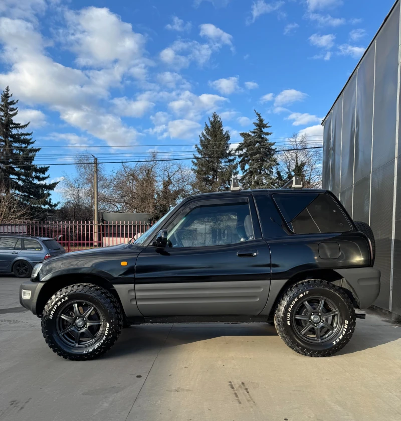 Toyota Rav4, снимка 4 - Автомобили и джипове - 48618011