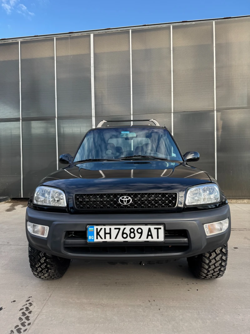 Toyota Rav4, снимка 2 - Автомобили и джипове - 48618011