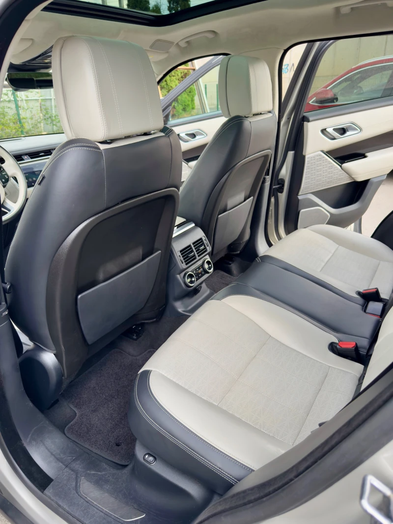 Land Rover Range Rover Velar, снимка 8 - Автомобили и джипове - 52023240