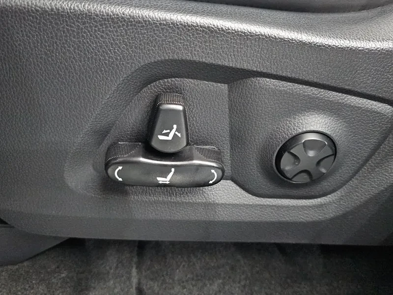 SsangYong Rexton 2.2d/ 4x4/ �������/ ����/ ��������/ 360 | Mobile.bg � ����������� 14