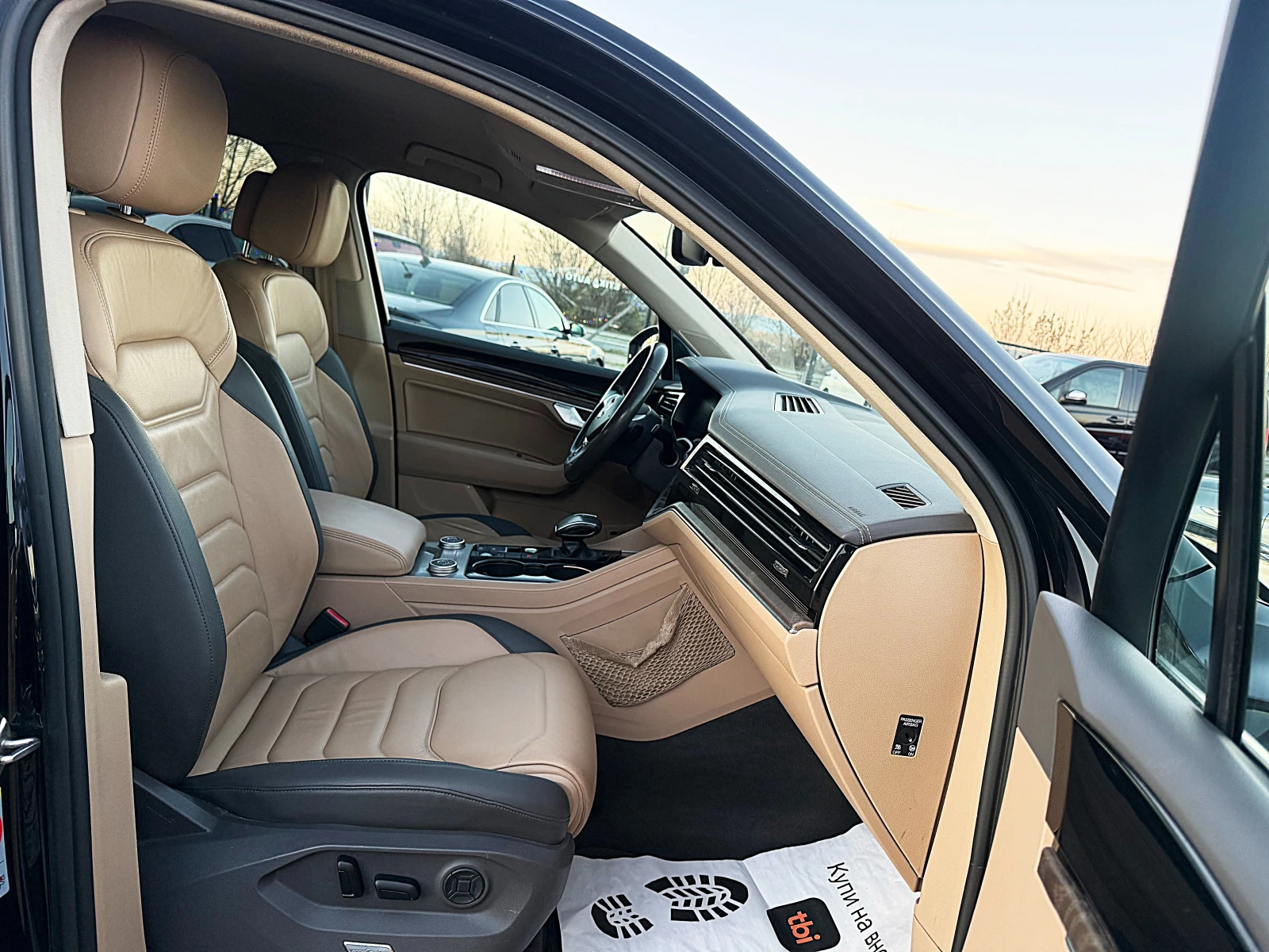 VW Touareg Rline-LED-DISTRONIK-BIXENON-3D-DIGITAL-����������! | Mobile.bg � ����������� 11