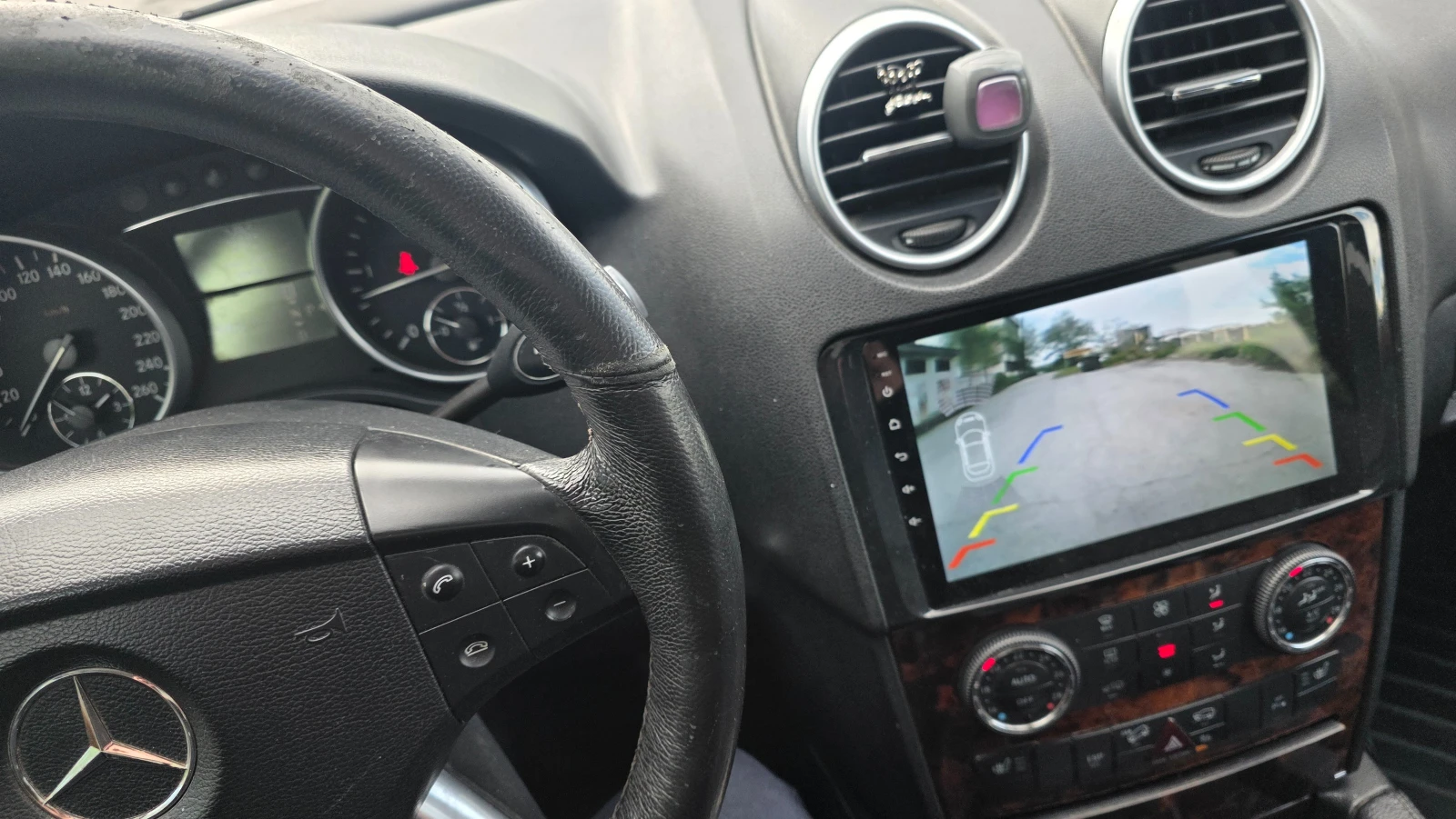 Mercedes-Benz ML 320 3000d, снимка 12 - Автомобили и джипове - 54402230