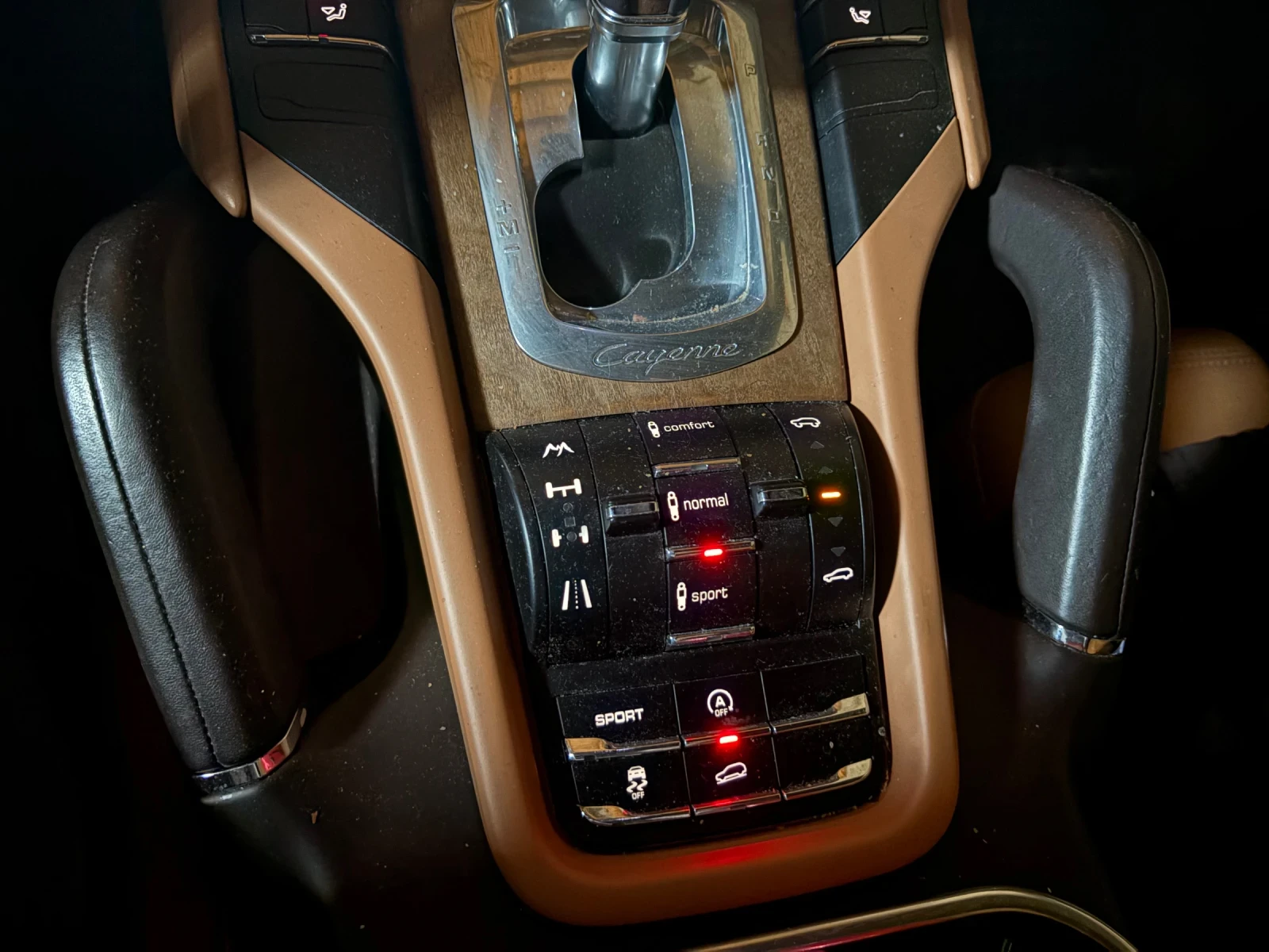 Porsche Cayenne ТОП СЪСТОЯНИЕ, снимка 8 - Автомобили и джипове - 54444049