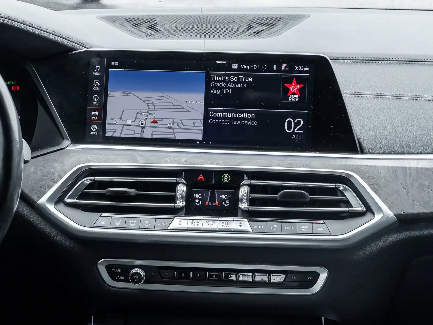 BMW X5  laser* 360 cam* harman kardon* Head-Up* , снимка 13 - Автомобили и джипове - 54652617