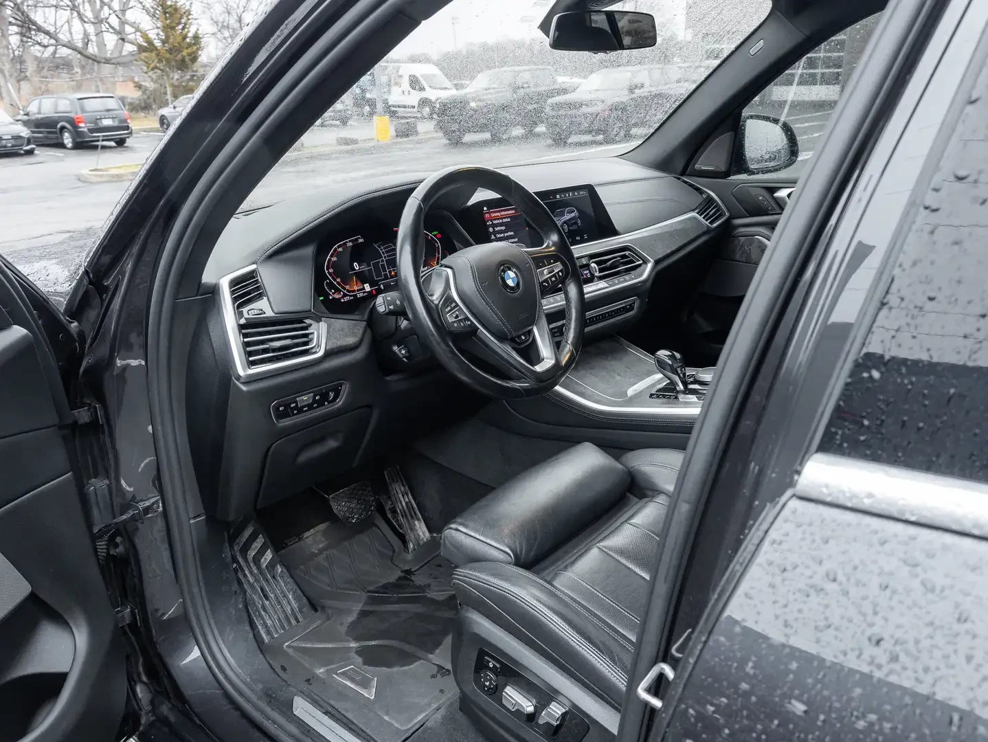 BMW X5  laser* 360 cam* harman kardon* Head-Up* , снимка 7 - Автомобили и джипове - 54652617