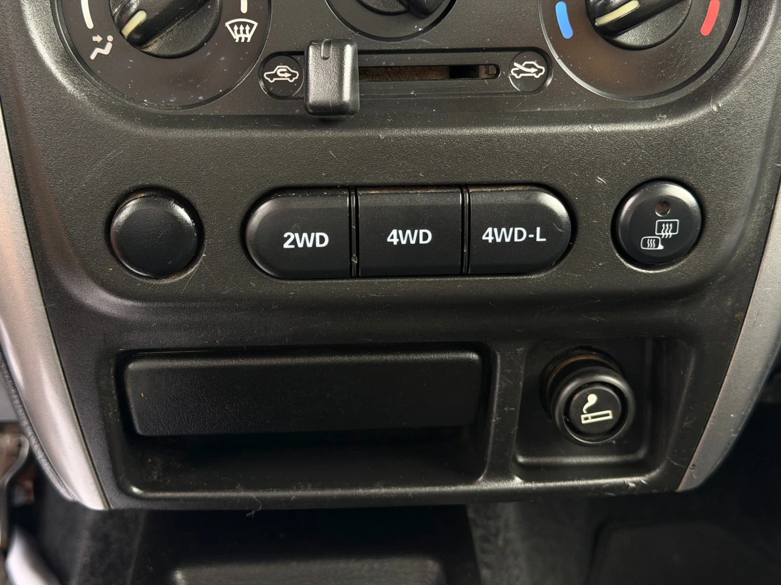 Suzuki Jimny 1.5DDiS 86к.с, снимка 15 - Автомобили и джипове - 54842801