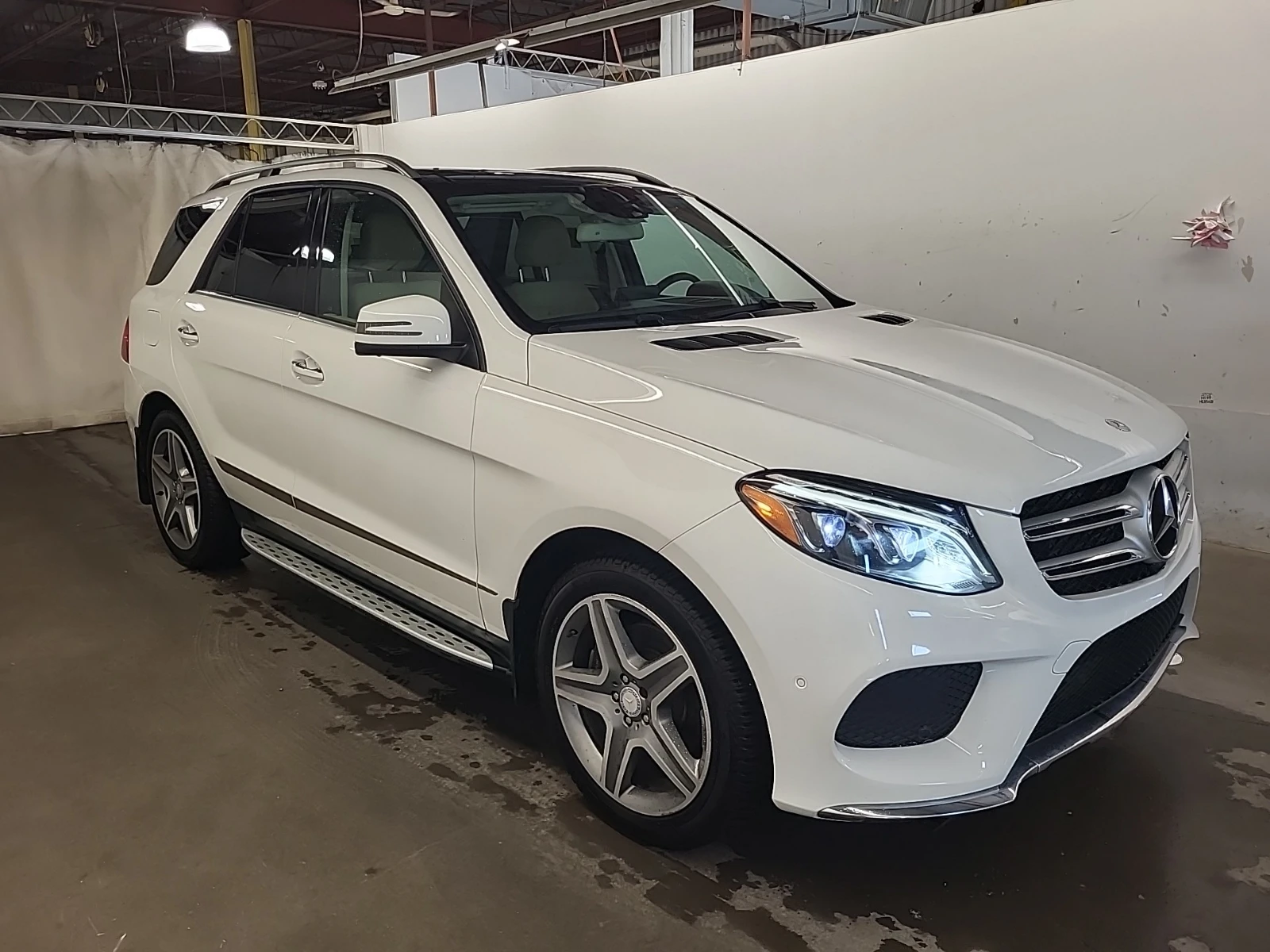 Mercedes-Benz GLE 350 D, АВТОКРЕДИТ, снимка 2 - Автомобили и джипове - 56040795