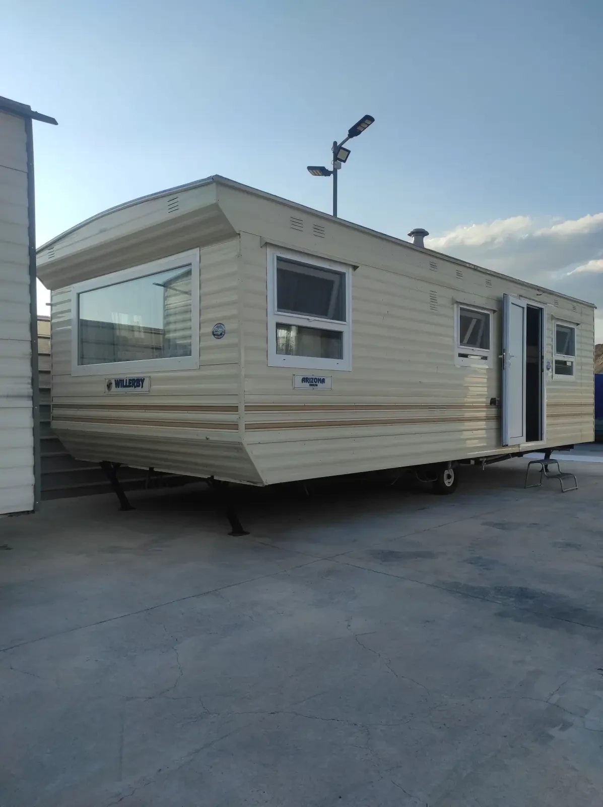 �������� ABI STACARAVAN 720/310 | Mobile.bg � ����������� 1