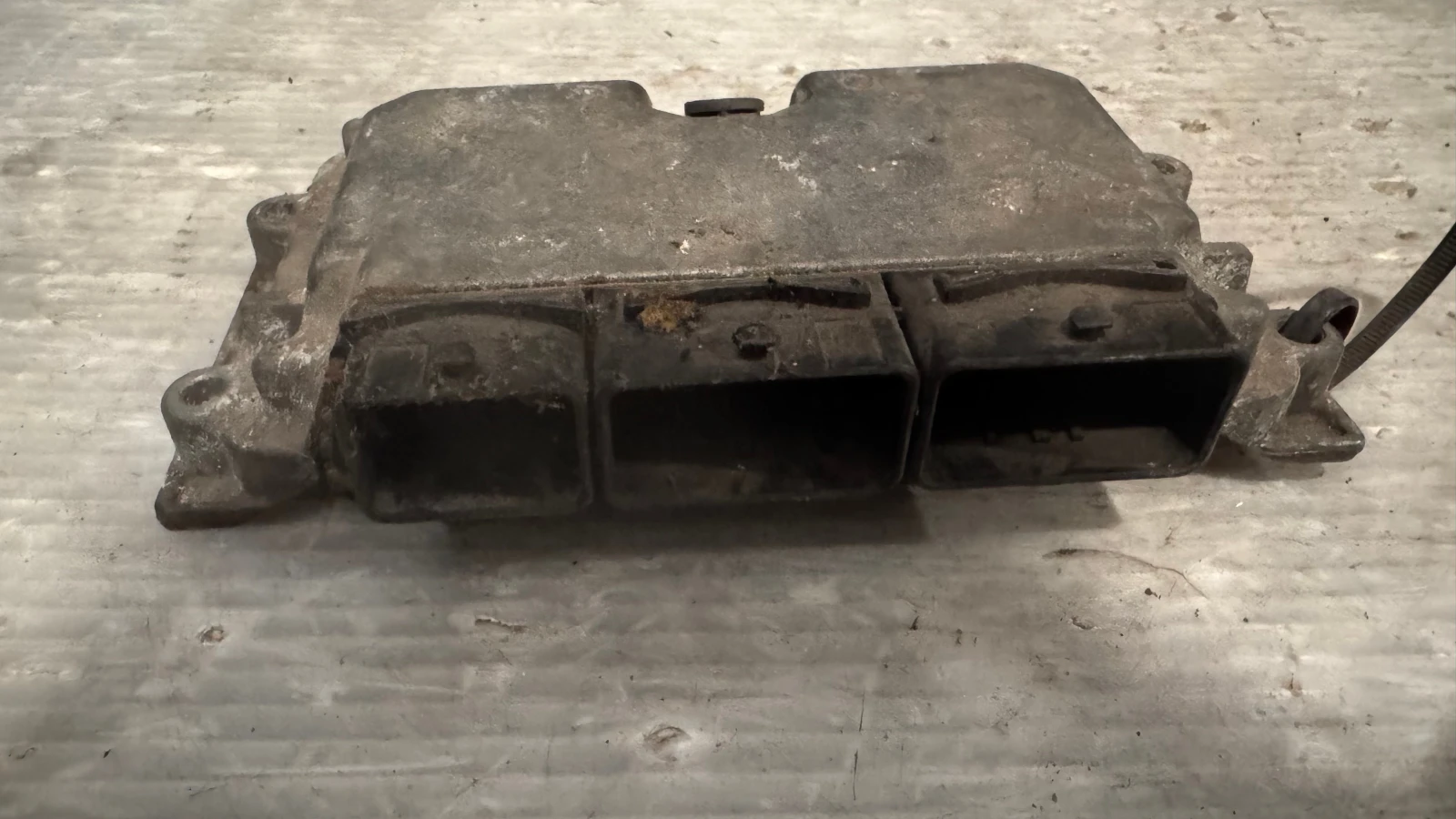    / ECU /    Citroen Saxo - 0281001839 / 9630059880  | Mobile.bg   2