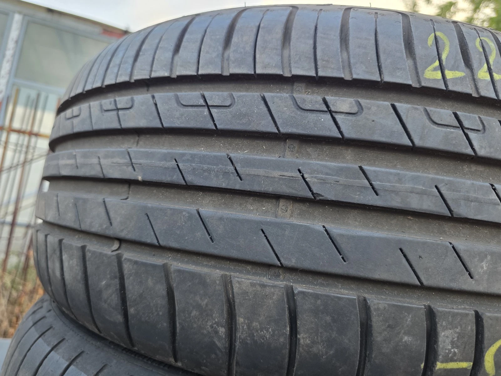 Гуми Летни 225/50R17