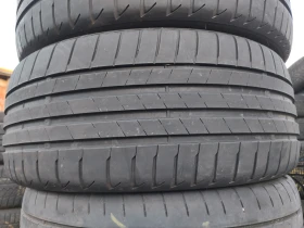 Гуми Летни 225/40R19, снимка 2 - Гуми и джанти - 47543196