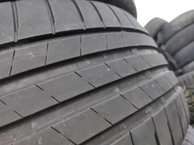 Гуми Летни 225/40R19, снимка 4 - Гуми и джанти - 47543196