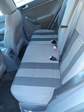 VW Golf Plus - 3900 € / 7627.74 лв. - 15212681 5