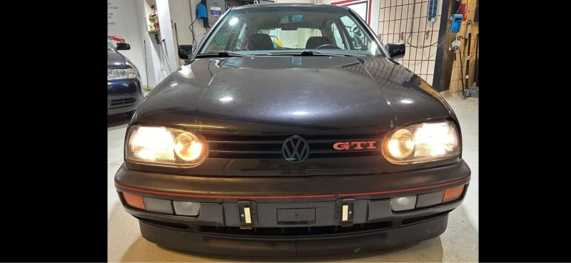 VW Golf GTI, снимка 4 - Автомобили и джипове - 44163142