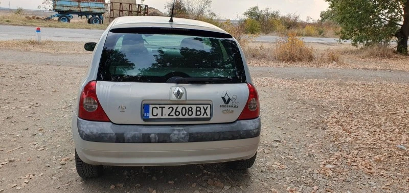 Renault Clio, снимка 4 - Автомобили и джипове - 47578285