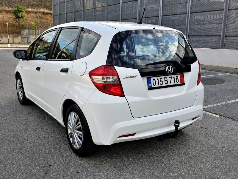 Honda Jazz Фейслифт , снимка 5 - Автомобили и джипове - 47068950