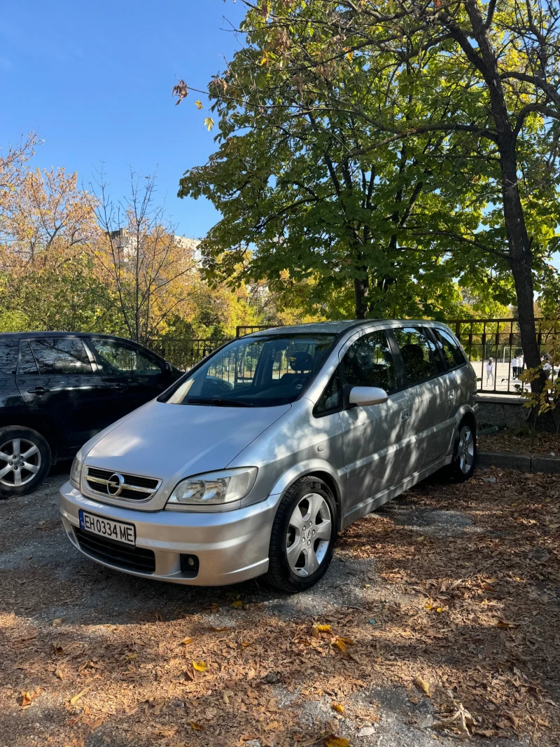 Opel Zafira OPC, снимка 1 - Автомобили и джипове - 47623407