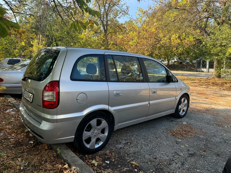 Opel Zafira OPC, снимка 2 - Автомобили и джипове - 47623407