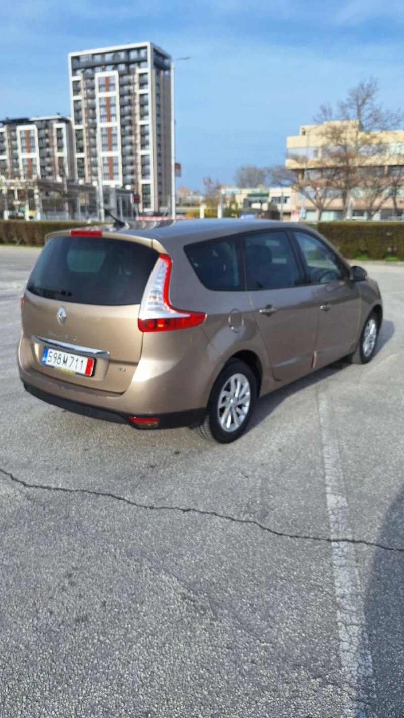 Renault Grand scenic, снимка 5 - Автомобили и джипове - 47667714