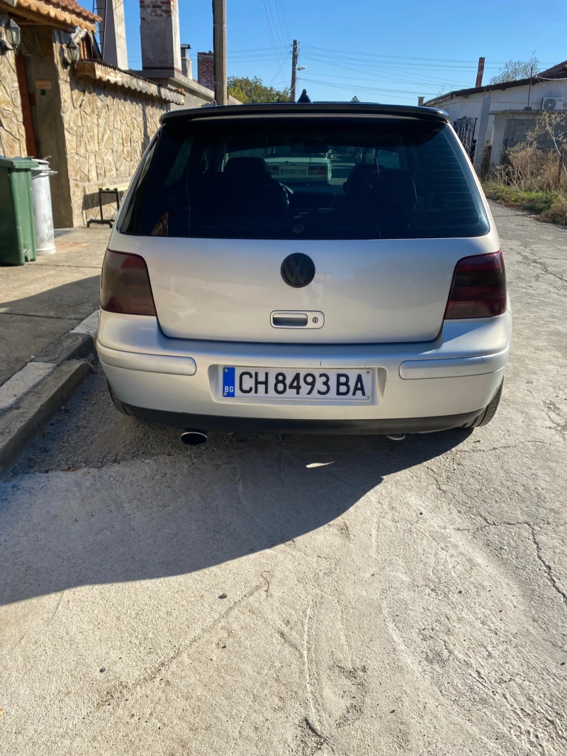 VW Golf 1.9, снимка 5 - Автомобили и джипове - 47729173