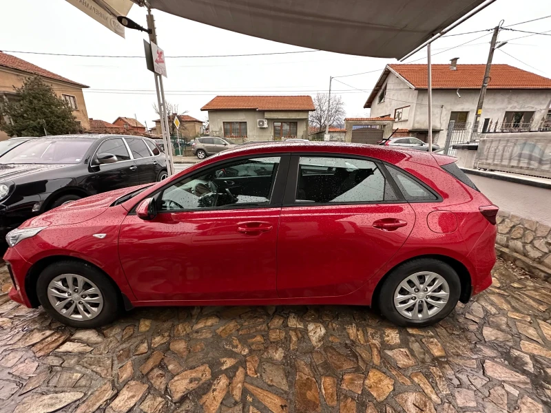 Kia Ceed, снимка 13 - Автомобили и джипове - 48466391