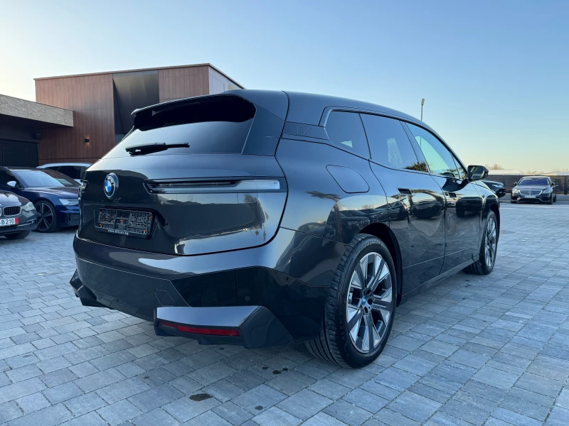 BMW iX 50* Xdrive, снимка 6 - Автомобили и джипове - 48935439