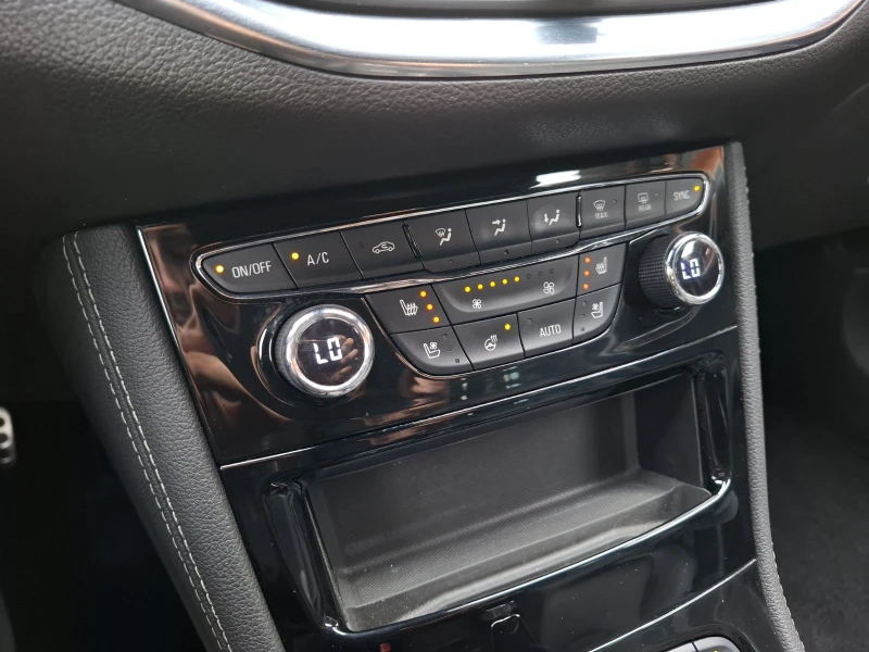 Opel Astra 1.5CDTi + AВТОМАТИК, снимка 12 - Автомобили и джипове - 52407461