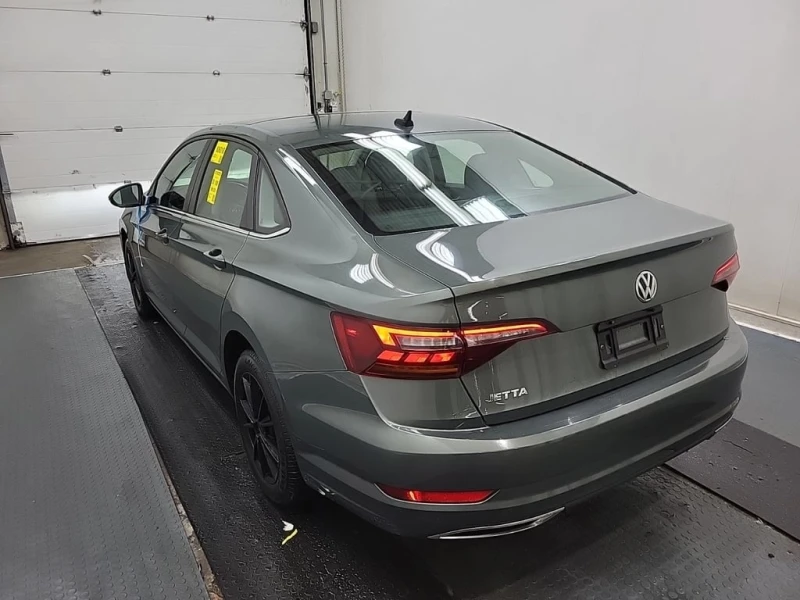 VW Jetta * EXECLINE * CARFAX * ЦЕНА ДО БГ, снимка 4 - Автомобили и джипове - 52865259