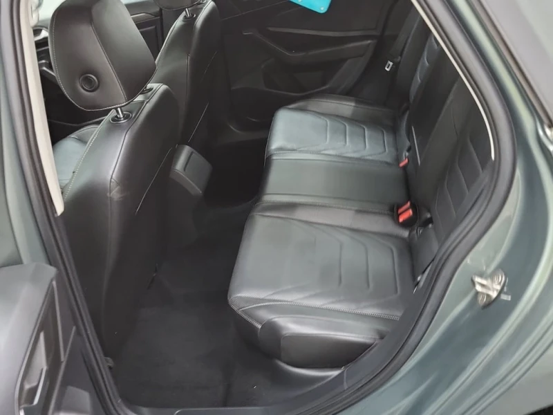 VW Jetta * EXECLINE * CARFAX * ЦЕНА ДО БГ, снимка 12 - Автомобили и джипове - 52865259