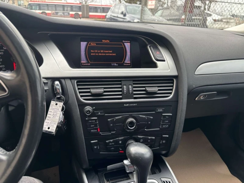 Audi A4 * quattro Premium * CARFAX * ЦЕНА ДО БГ, снимка 16 - Автомобили и джипове - 53061239