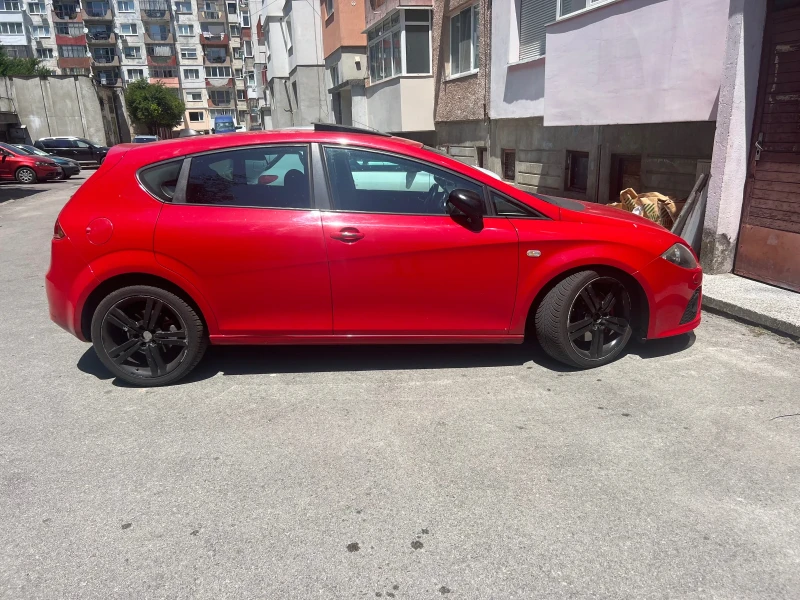Seat Leon, снимка 4 - Автомобили и джипове - 53145682