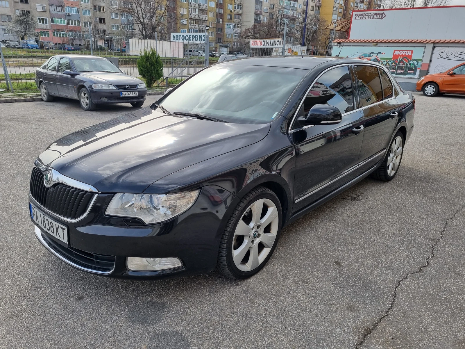 Skoda Superb 2.0TDI-AT-NAVI, снимка 1