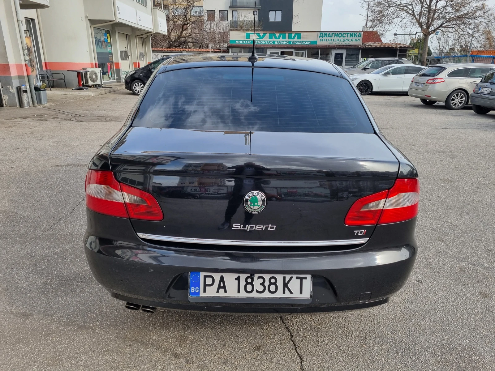 Skoda Superb 2.0TDI-AT-NAVI - изображение 4