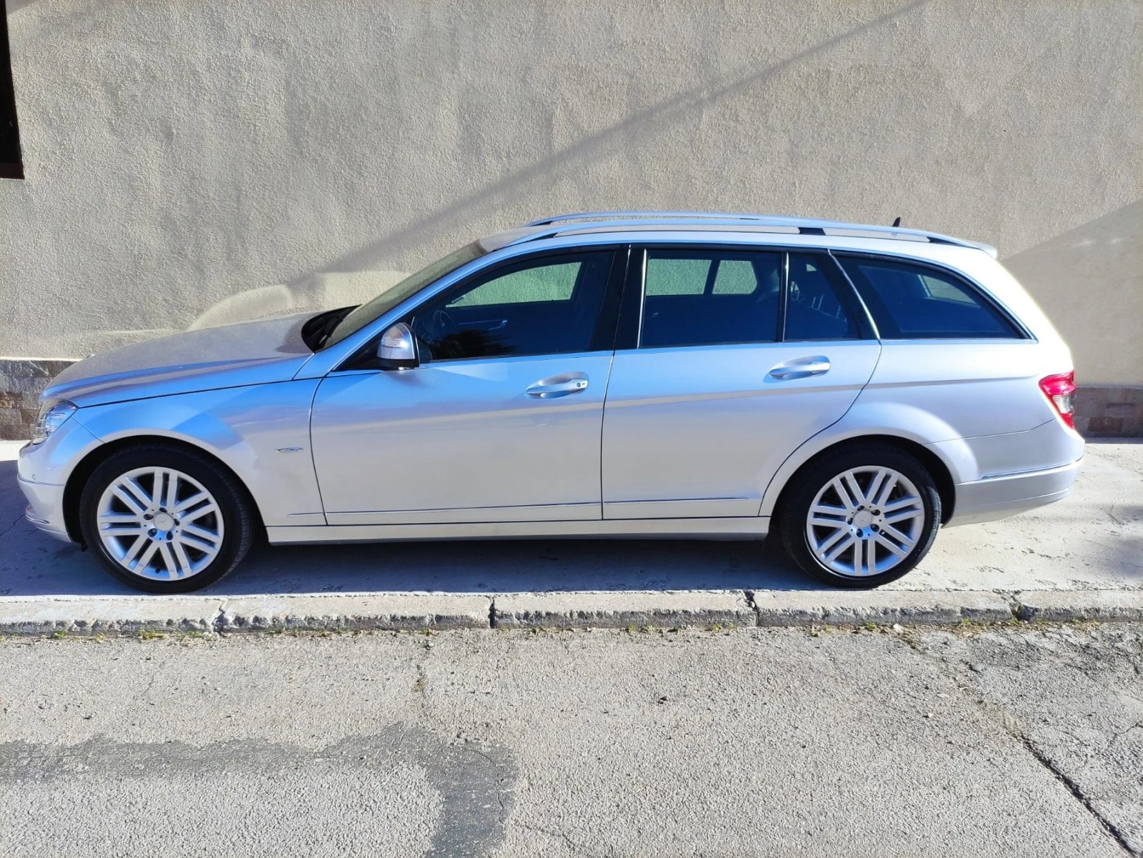 Mercedes-Benz C 220 2.2 cdi стария мотор - изображение 4