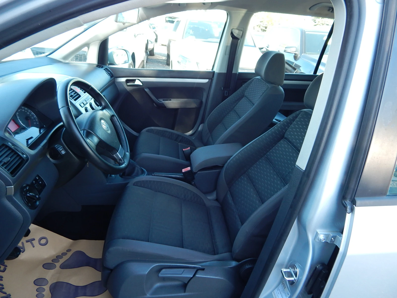 VW Touran 1.9TDI* 7места*  - изображение 10