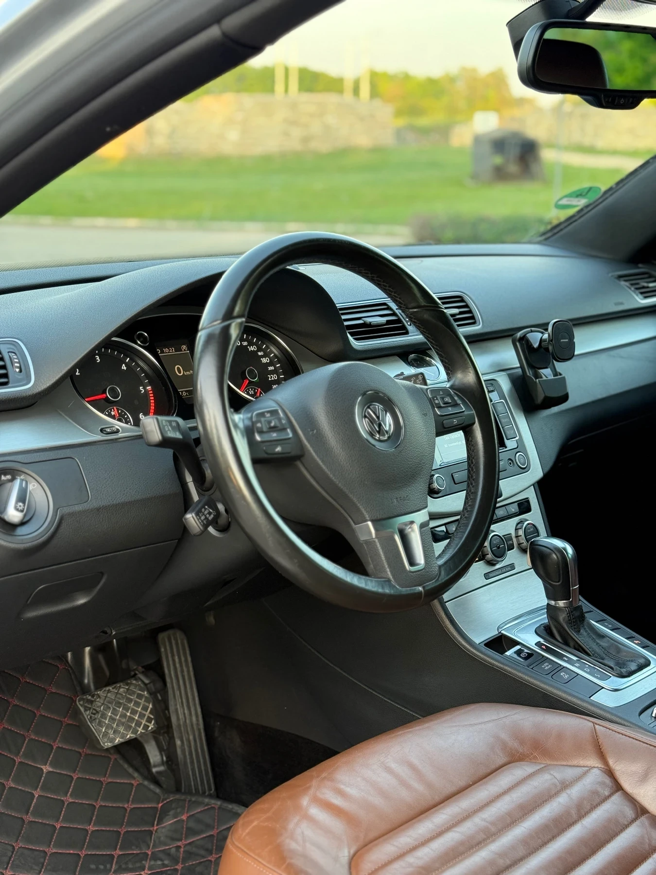 VW Passat 2.0TDI HIGHLINE - изображение 9