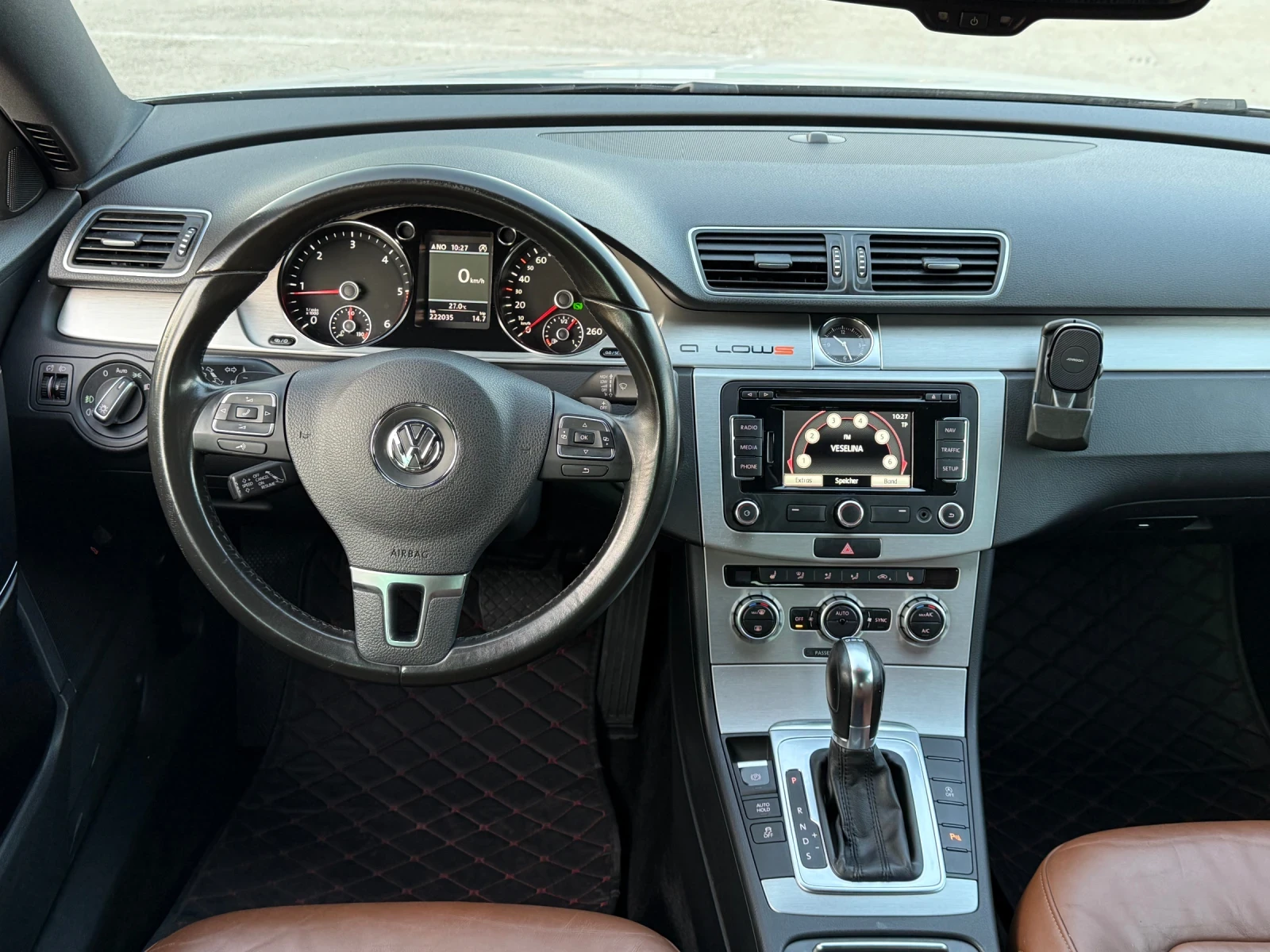 VW Passat 2.0TDI HIGHLINE - изображение 8