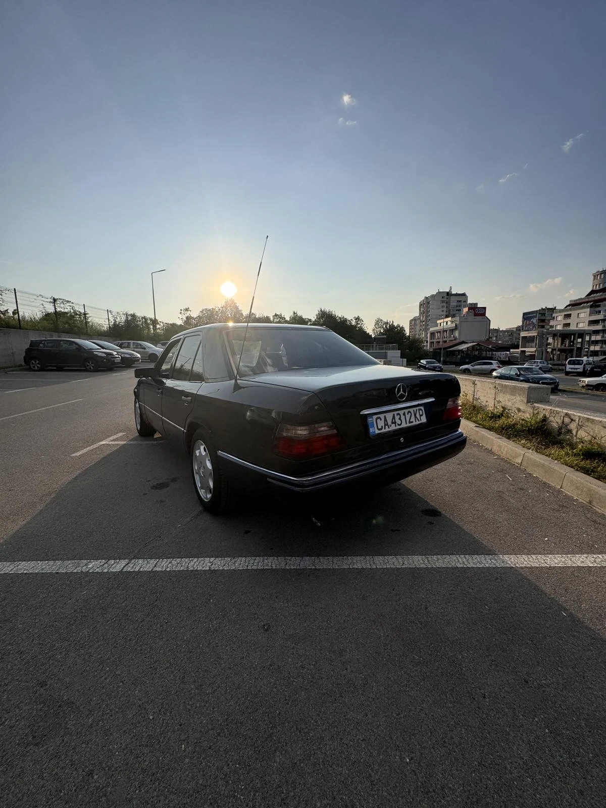 Mercedes-Benz E 220 | Mobile.bg � ����������� 15