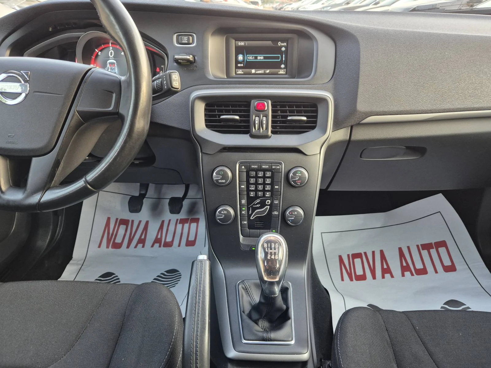 Volvo V40 1.6D-115кс - изображение 10