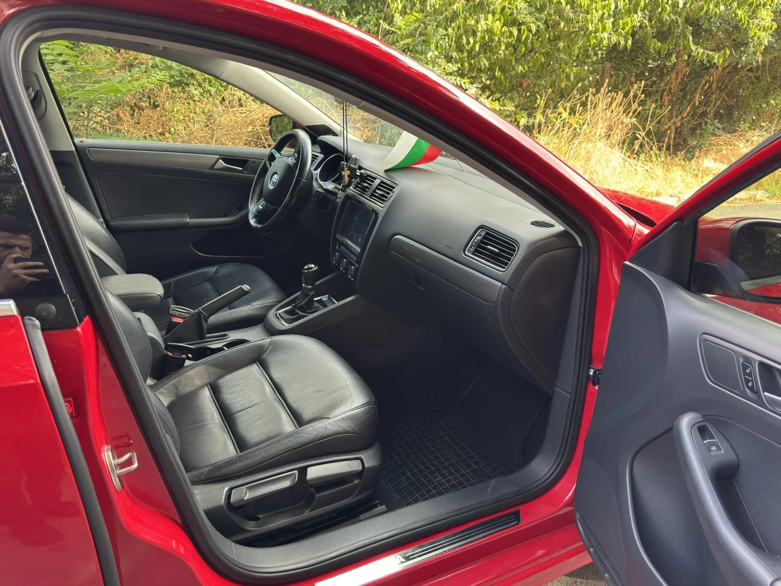 VW Jetta 2.0 TDI - изображение 9