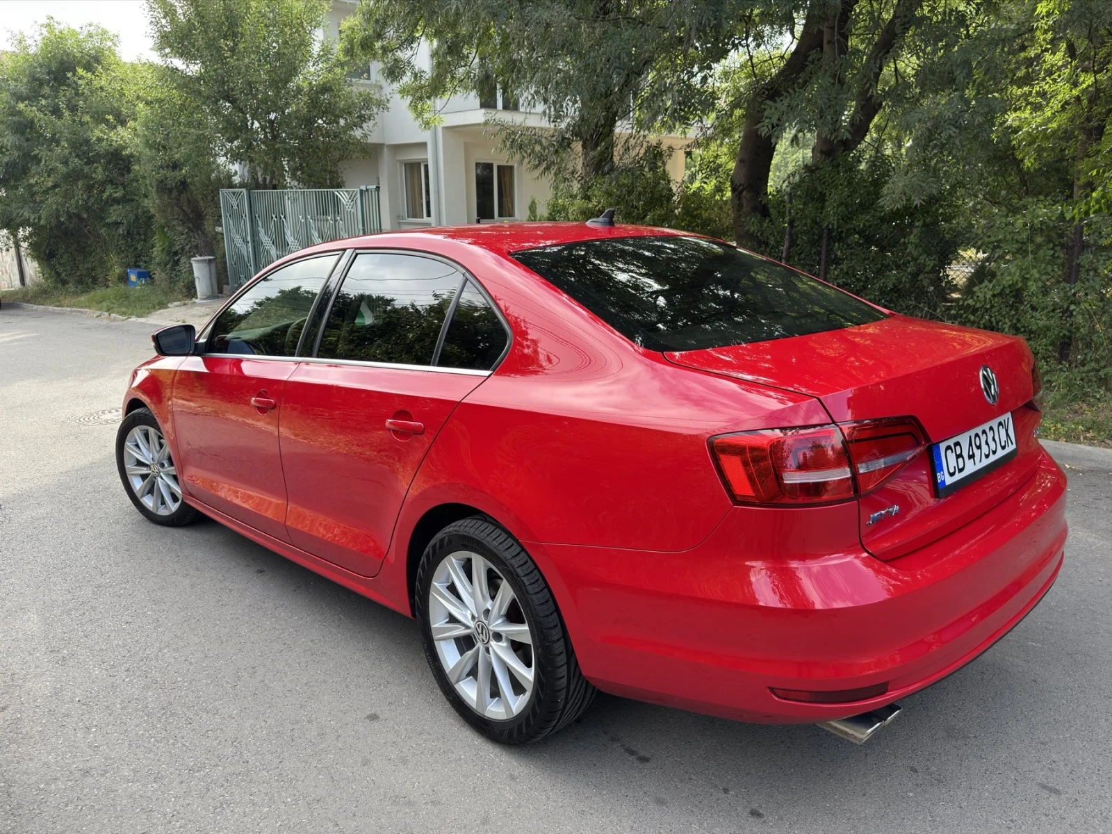 VW Jetta 2.0 TDI - изображение 6