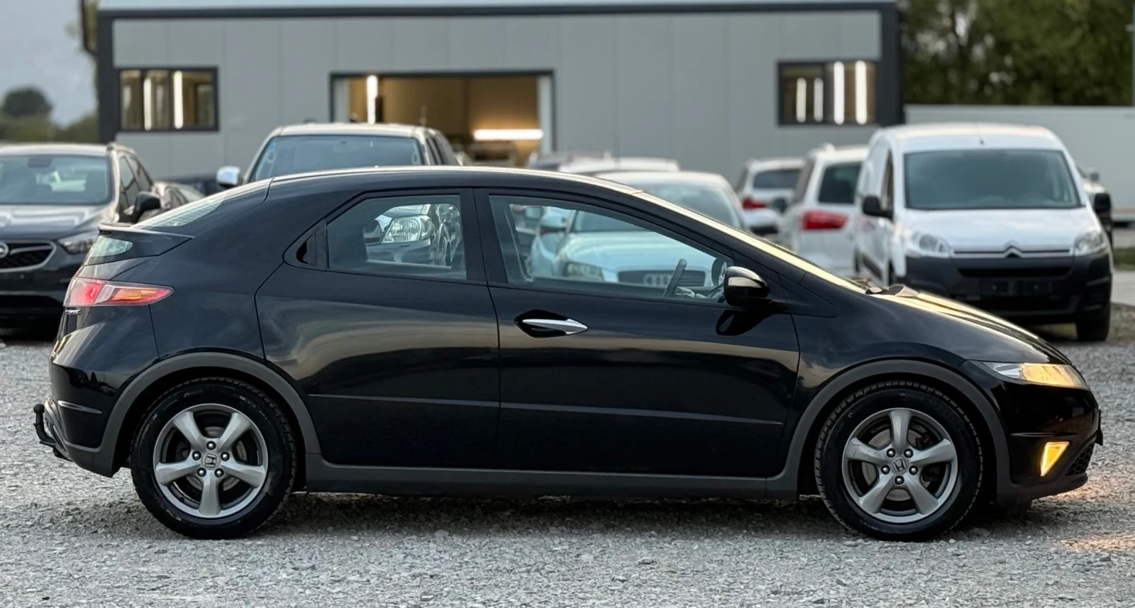 Honda Civic 2.2CDTi 140кс * Климатроник*  - изображение 8