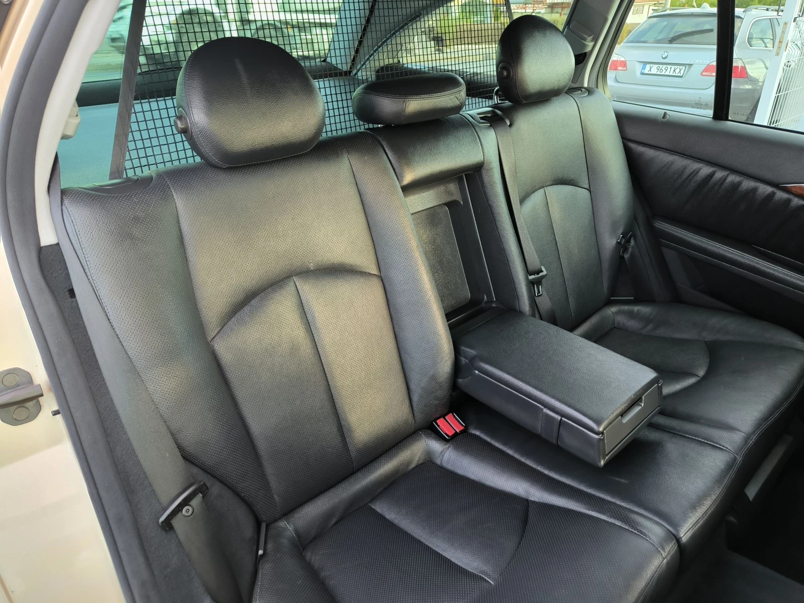 Mercedes-Benz E 320 | Mobile.bg — изображение 12