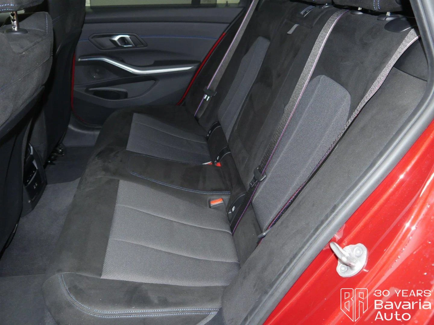 BMW 330 e Touring M Sport Paket Sportautomatic | Mobile.bg   8